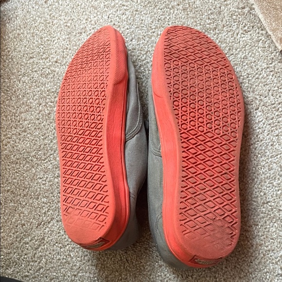 Vans Men's Gray and Red Sneakers - Picture 11 of 13